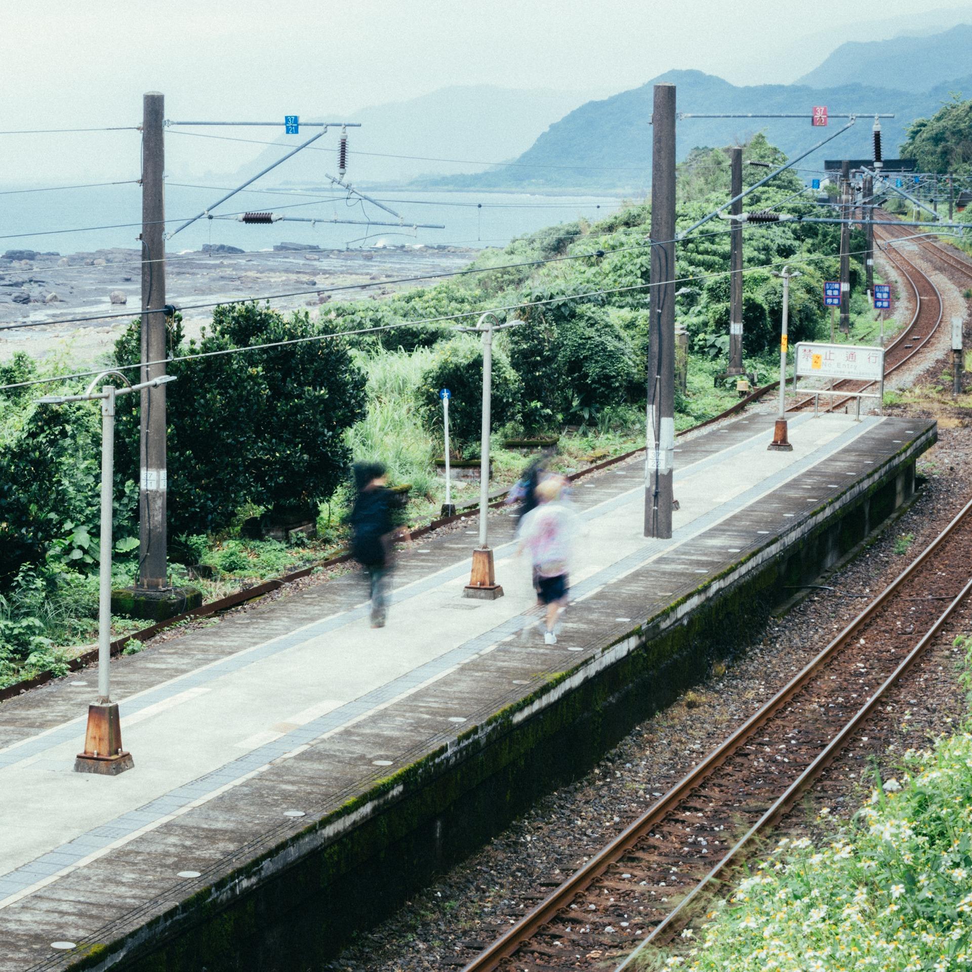 WINDIE Music 火車已經到車站