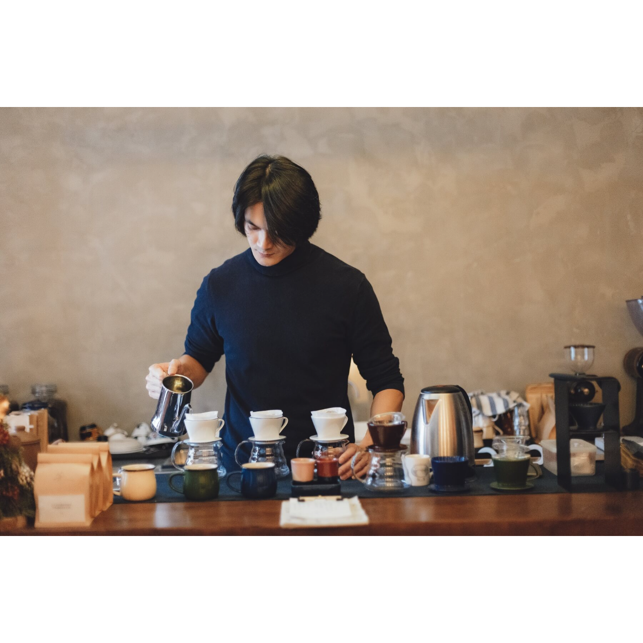 蕪咖啡：生於雜蕪，卻依然飄香