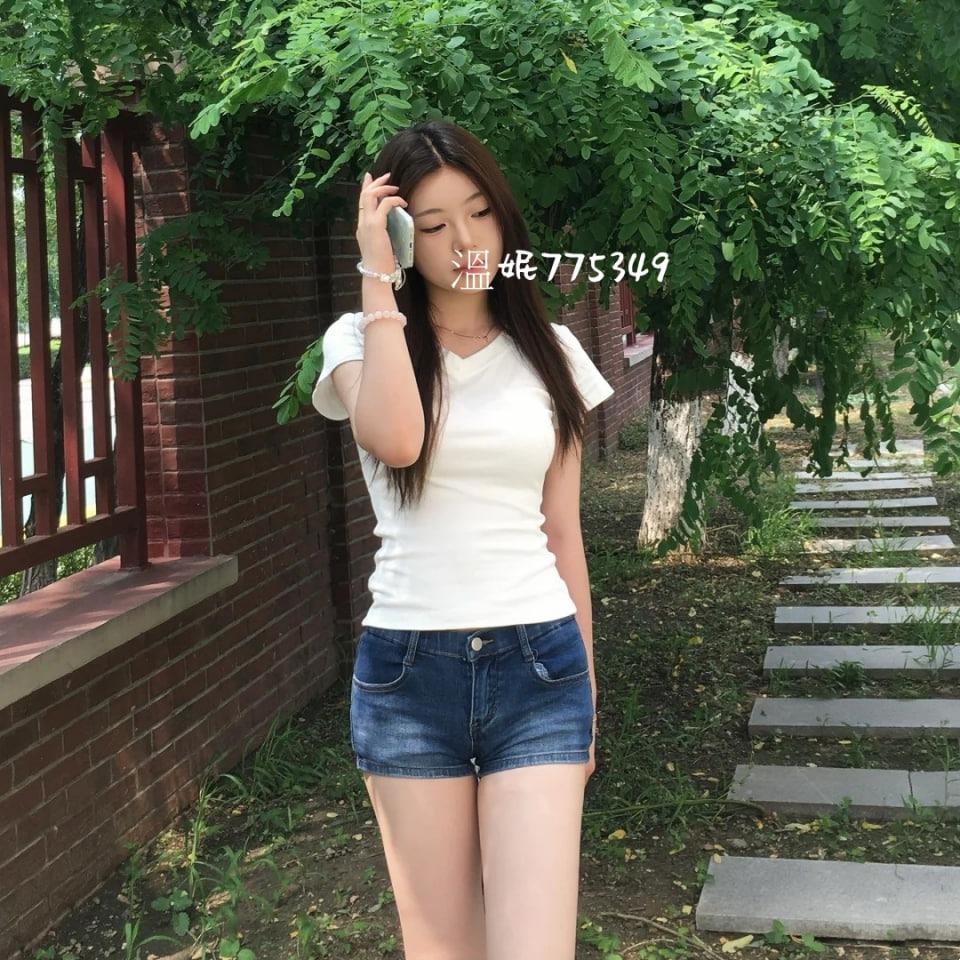 溫妮--中部歡樂外送茶 笑笑 166cm/C+/45kg /23歲