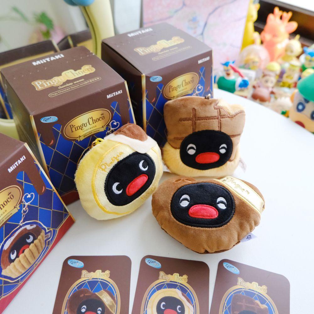 sunsetgoods 日落小物｜正版授權專賣店 《PINGU》企鵝家族♥︎｜PINGU CHOCO吊飾盲盒 NT$290