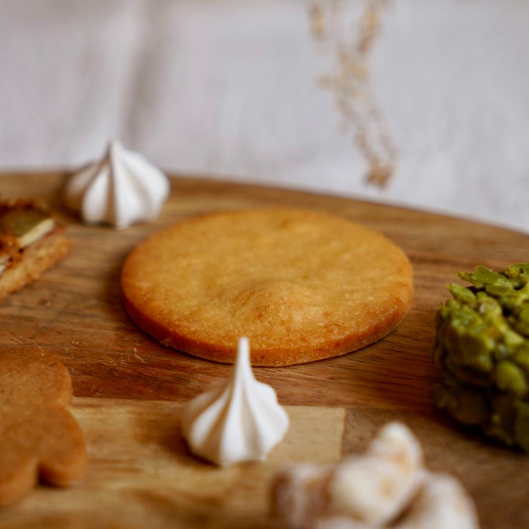 山旬 shān xún ｜四季鐵盒餅乾．點心專門｜ 喜餅｜彌月｜送禮