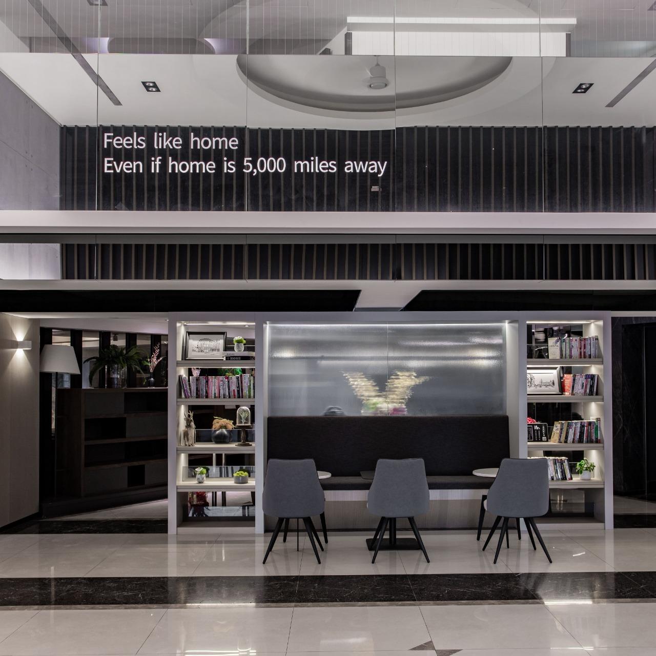 旅居文旅 HUB HOTEL｜會選書的旅館 松山機場館