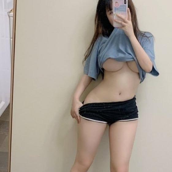 溫妮--南部歡樂外送茶服務 小葵 155cm/D奶/46kg/23歲