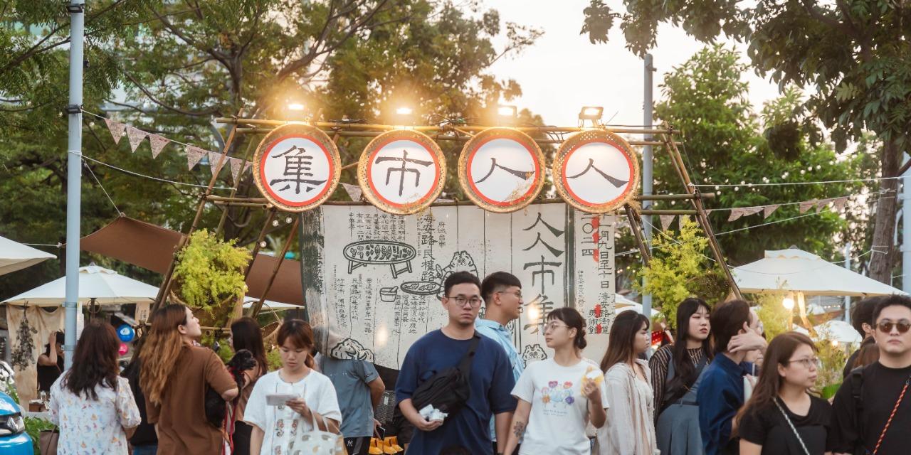 梧桐映像 台南市集 海安路 人人市集 假日 家庭 逛街 吃飯 買東西