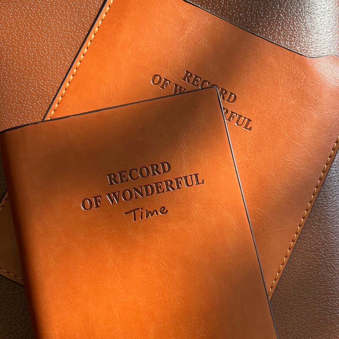 旋轉木馬手工精緻婚紗｜孕寫真 手作經典皮革手冊本