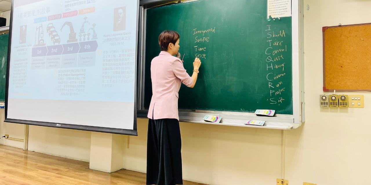 Sinyi Wang｜外商媽媽 Mrs. MAMAA About 關於我