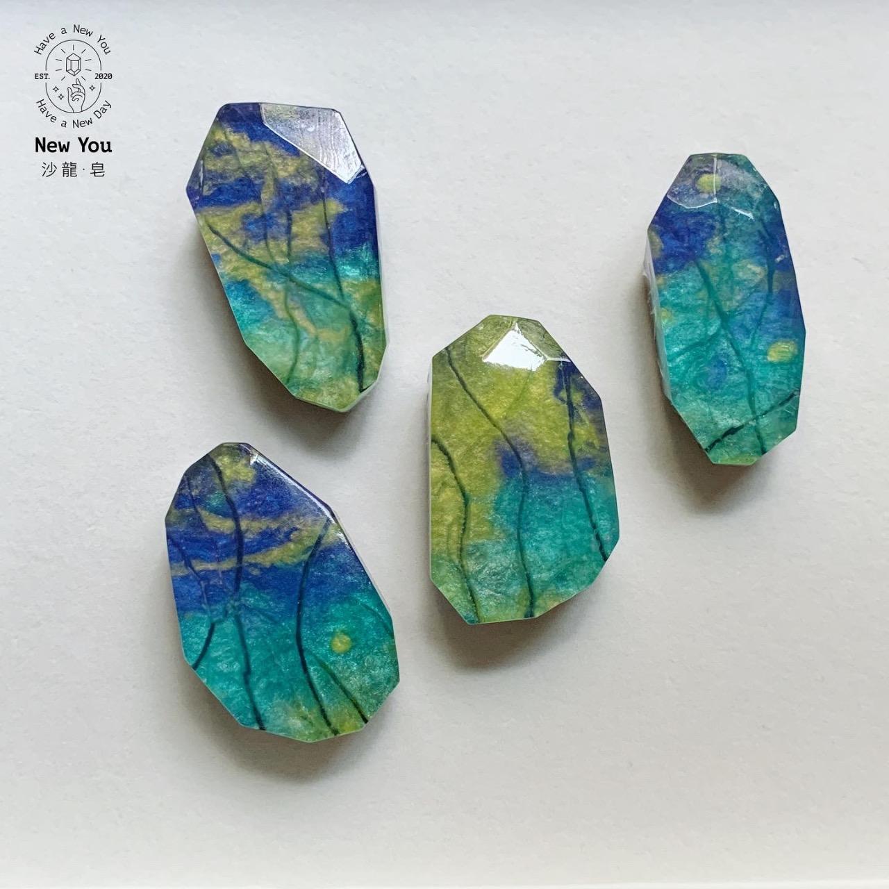 New You 沙龍・皂・手作 拉長石寶石皂