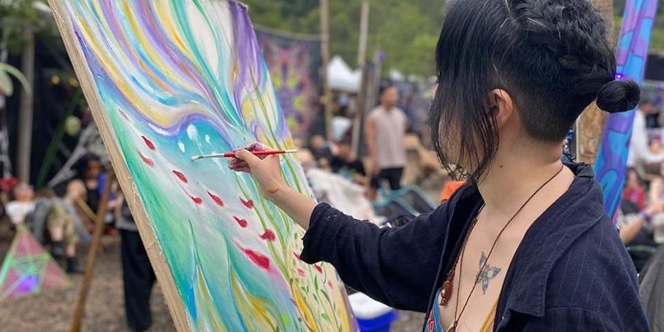 靈魂映像 / 韓芮湘 關於作者