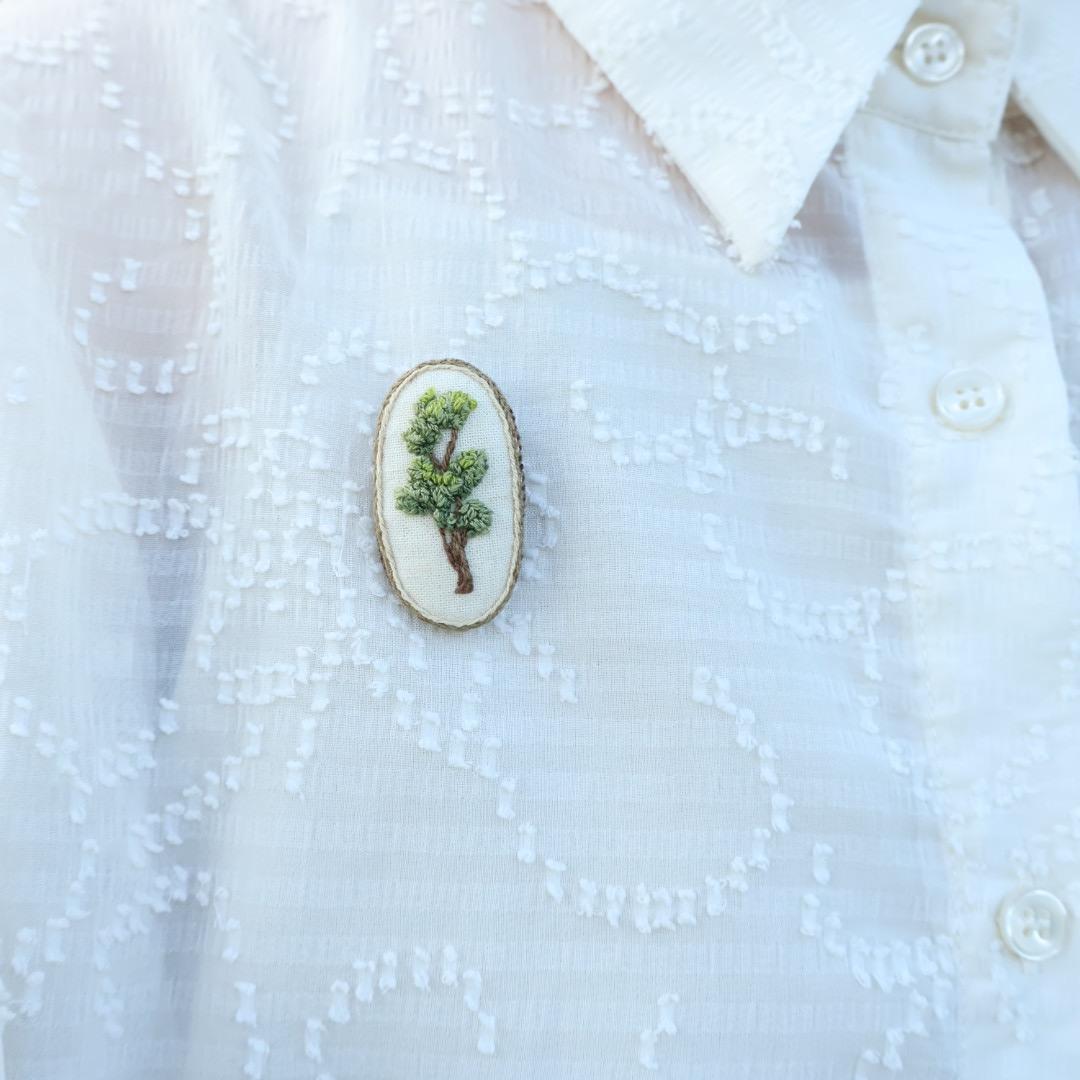 Shan’s Arts 城市裡的樹胸針 無框版