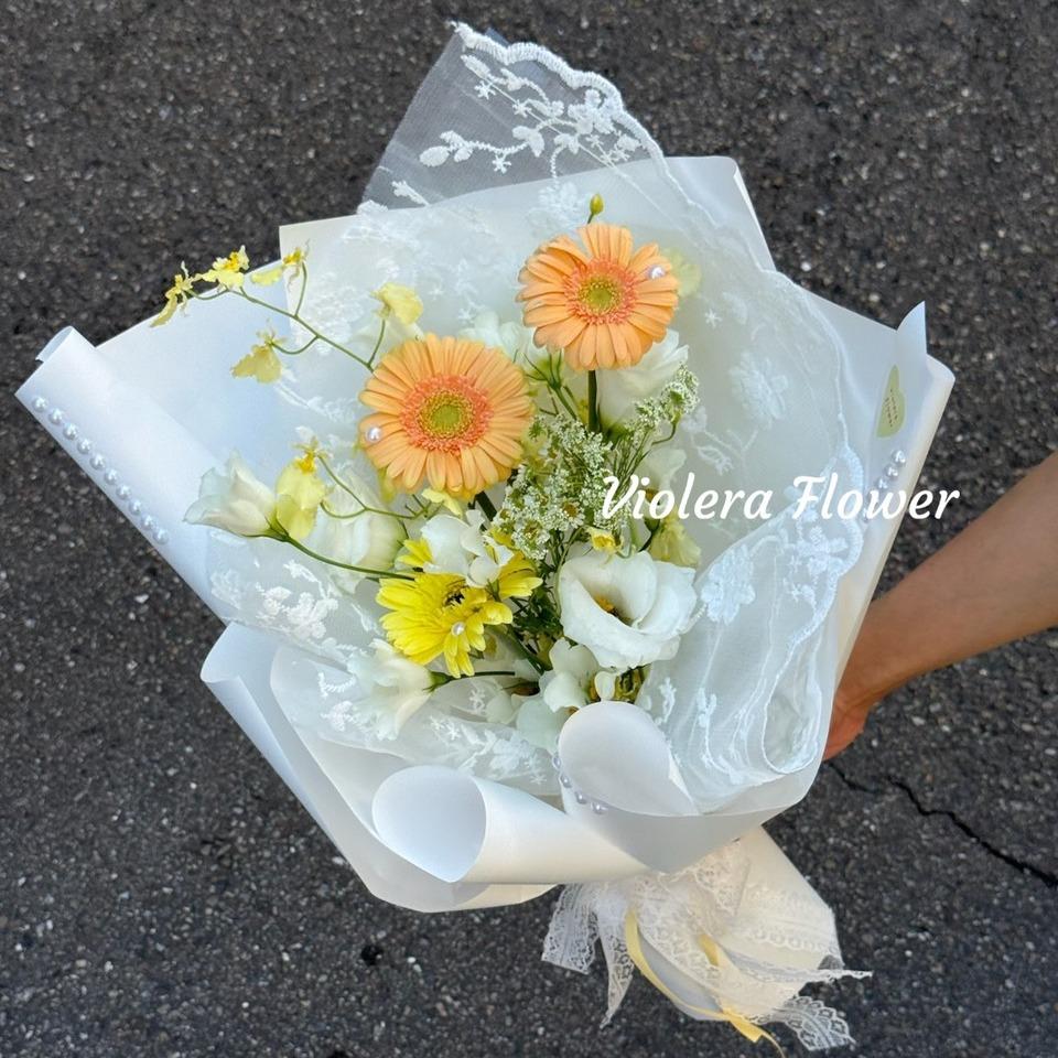 𝙑𝙄𝙊𝙇𝙀𝙍𝘼 𝙁𝙇𝙊𝙒𝙀𝙍