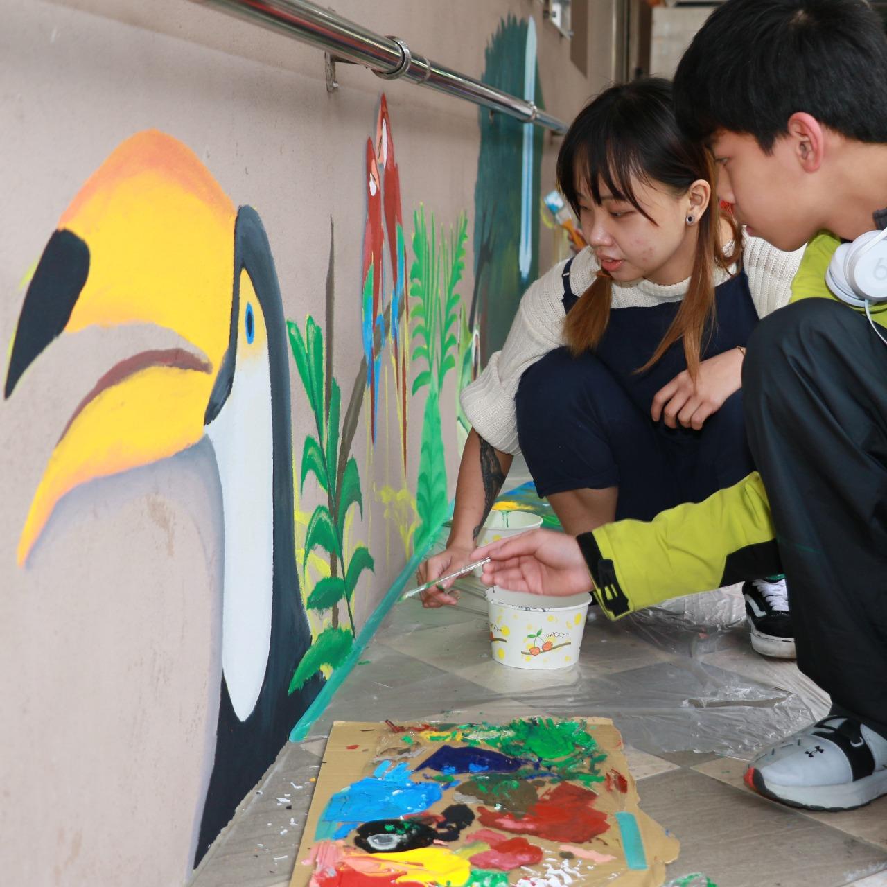 「如果，還有選擇」青少年職培特展 逆境少女生命故事分享