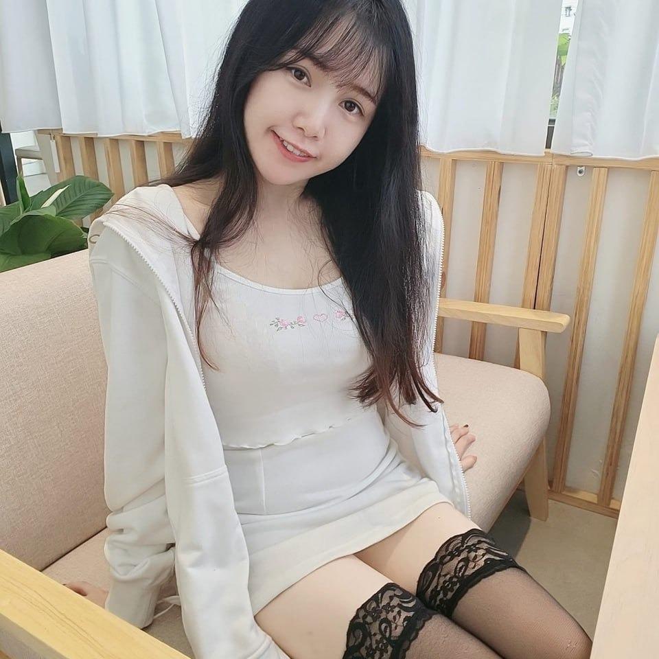 溫妮--北部歡樂外送茶 瑤瑤 160cm/C奶/44kg/21歲