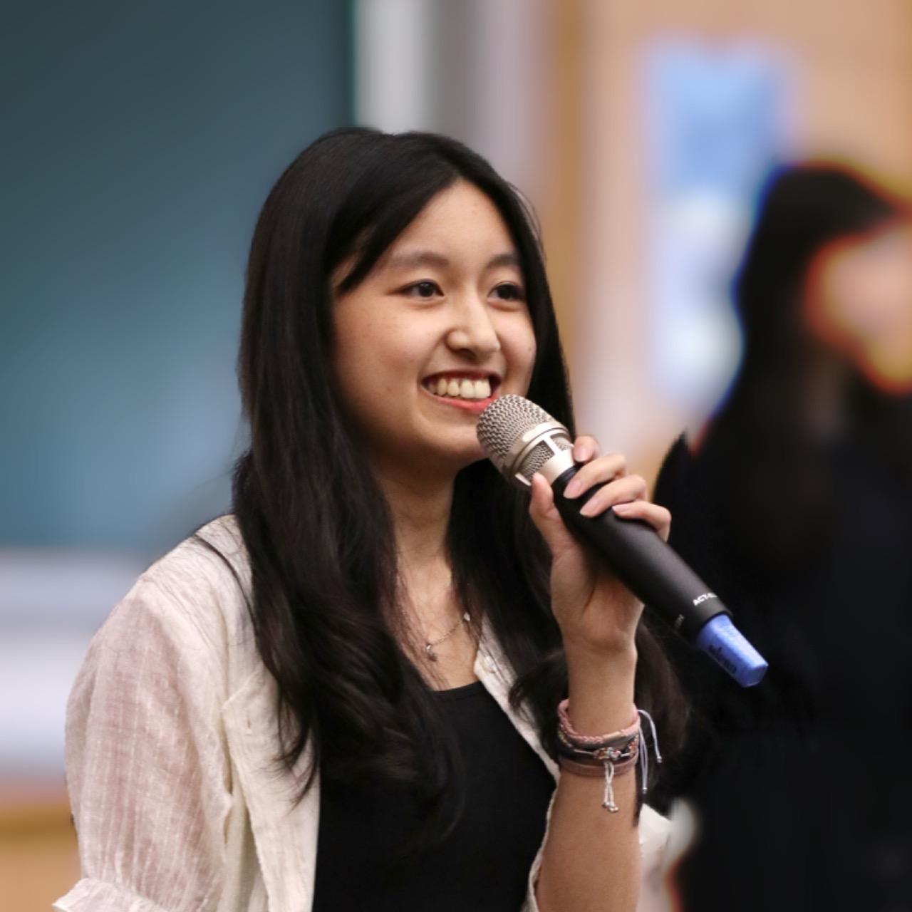 黃品恩 簡報大賽金獎