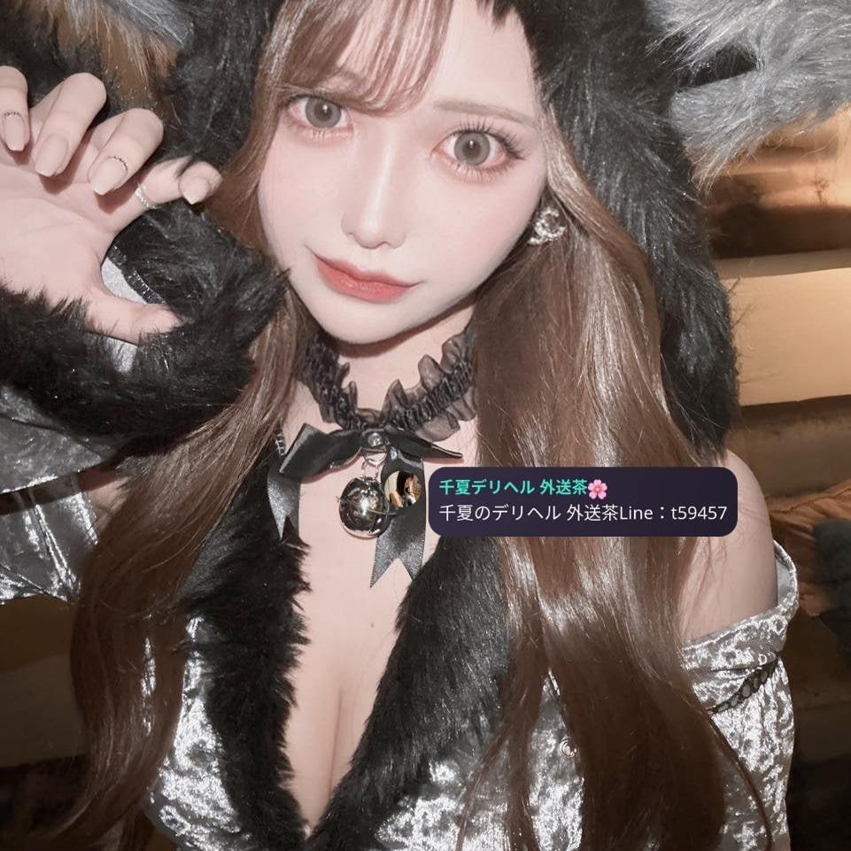千夏の伊甸園 身高：165cm 體重：52kg 罩杯：E Cup 年齡：20歲