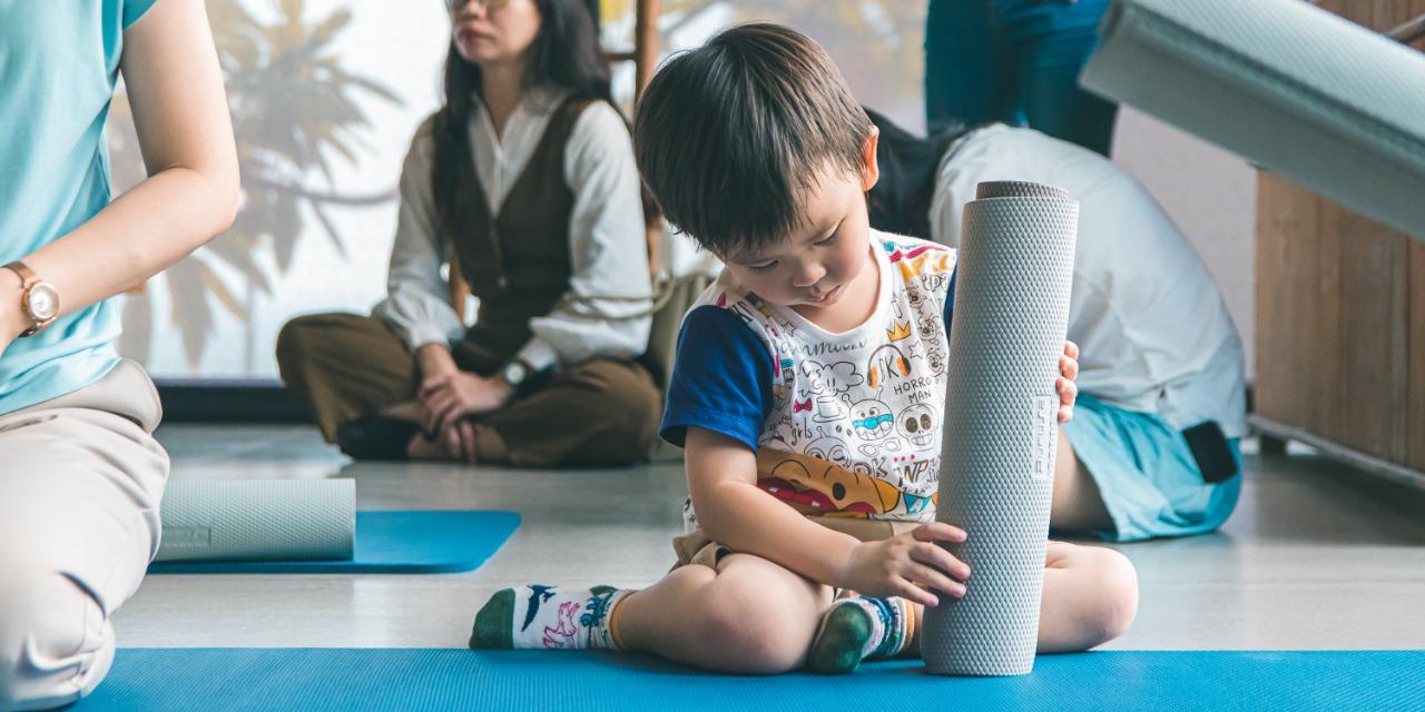 用久體適能 Yǒng gù 台灣專利按摩滾筒 Puruṣa®