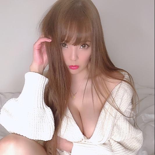 @Hitomi_official