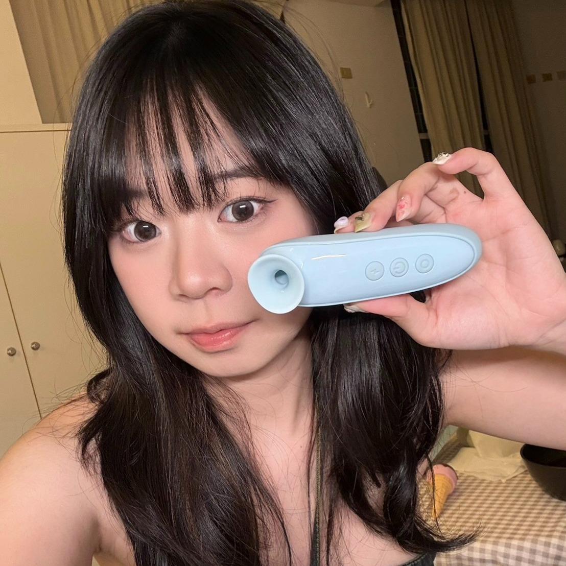 WINYI 𝐘𝐨𝐬𝐞𝐛𝐞