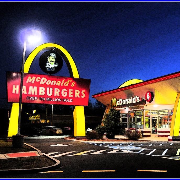 Artemis Huang / 黃琬婷 McDonalds Night Shot