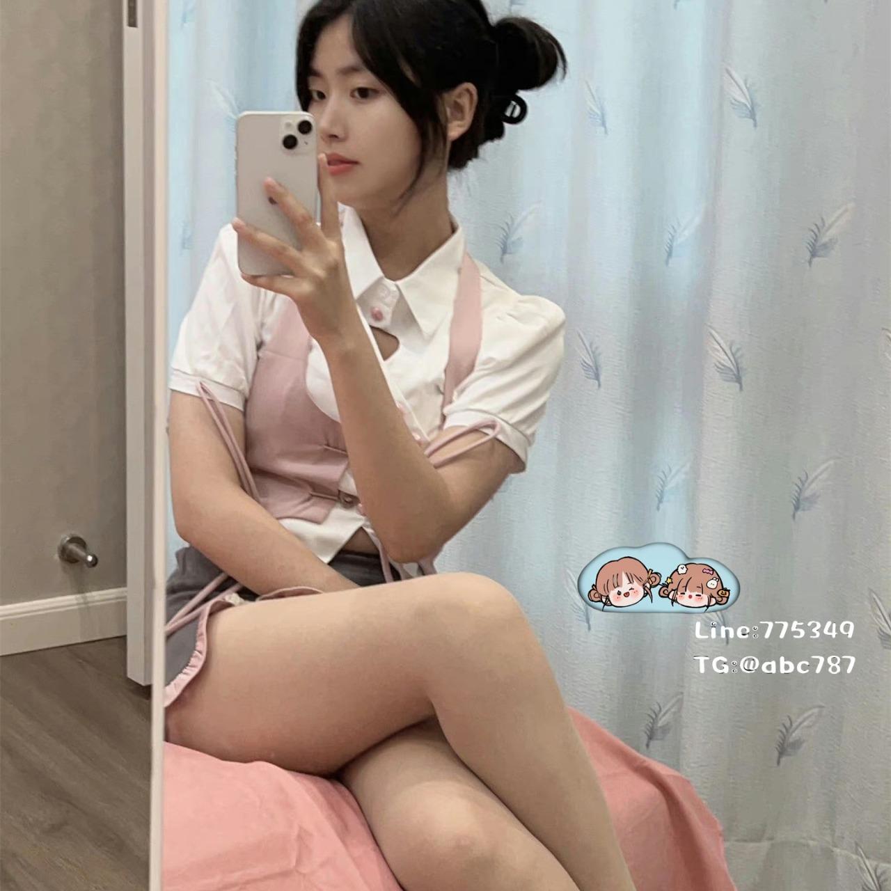 溫妮歡樂外送茶 秀恩   162cm/C奶/46kg/23歲