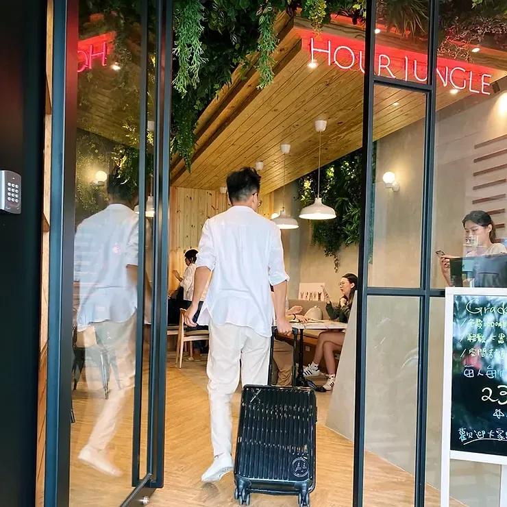 Hour Jungle Coworking 共享空間,共同工作室