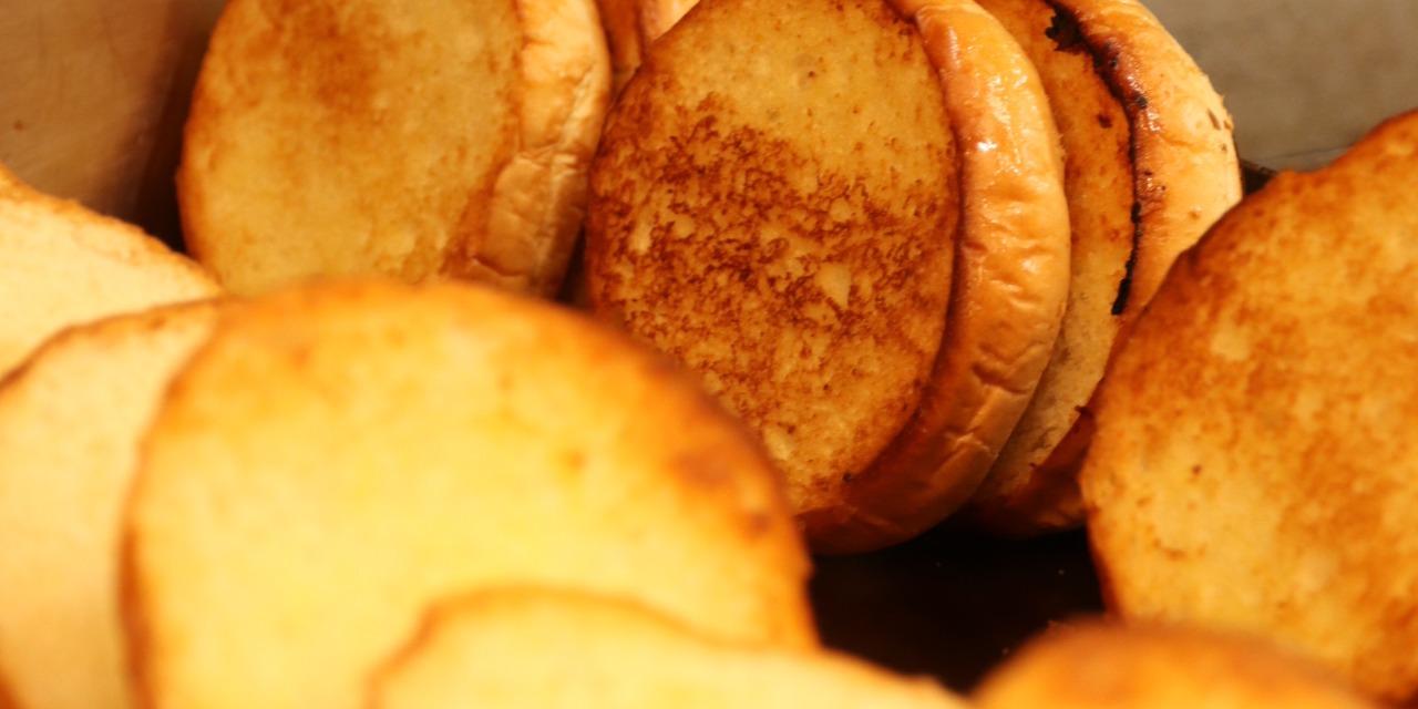 𝗖𝗵𝘂𝗯𝗯𝘆 𝗕𝘂𝗿𝗴𝗲𝗿 恰彼漢堡 漢堡外送,漢堡外帶