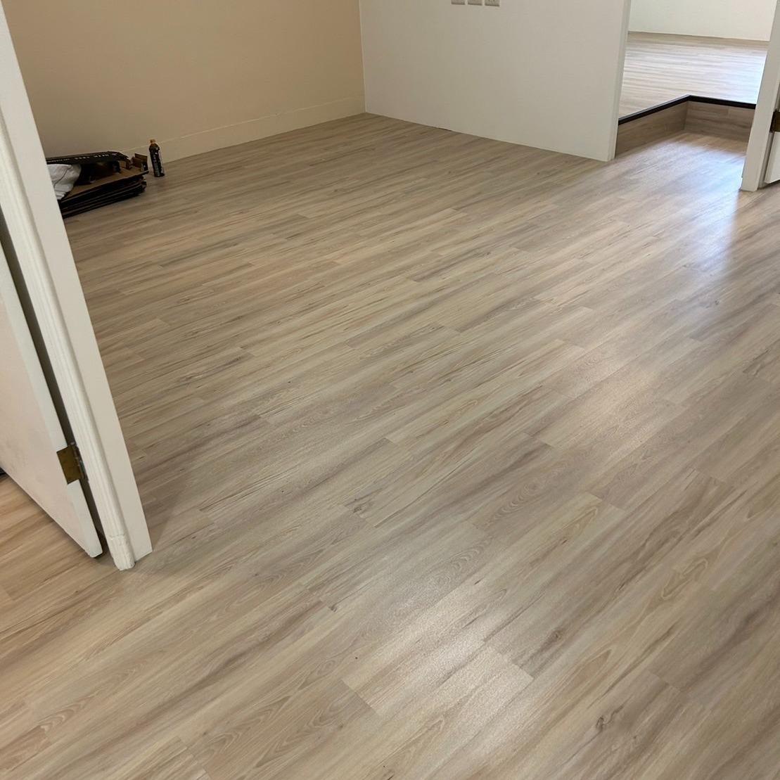 緯祥裝潢行_窗簾  / 塑膠地板 塑膠地板 / 補平