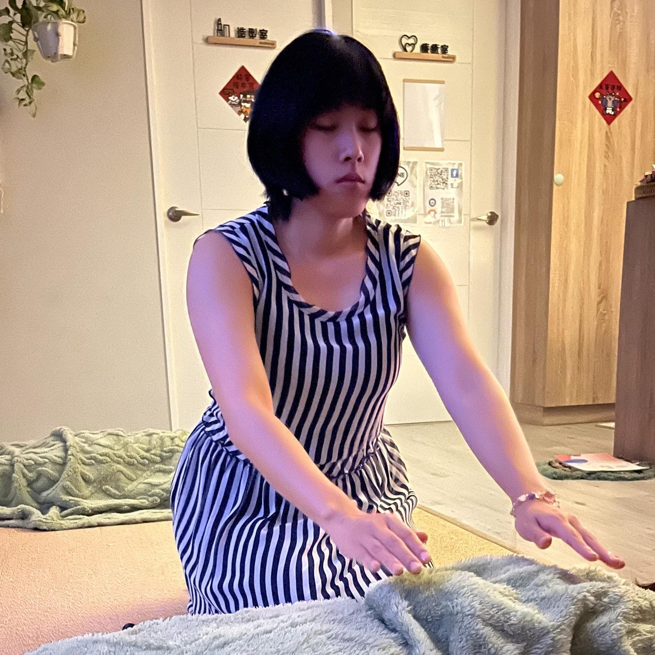 專屬月運勢占卜+遠距天使靈氣療癒