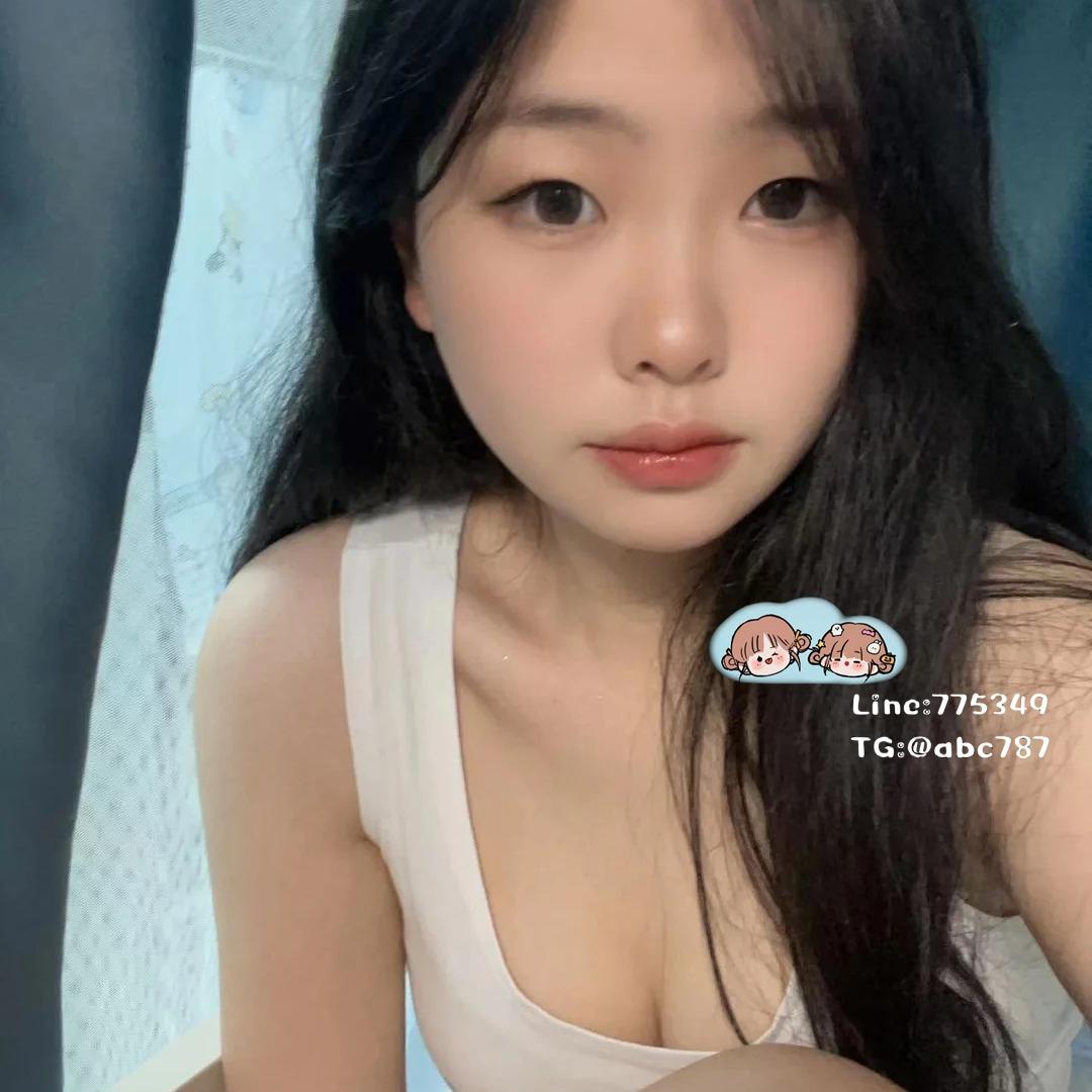 溫妮歡樂外送茶 九九 160cm/D+/44kg/20歲