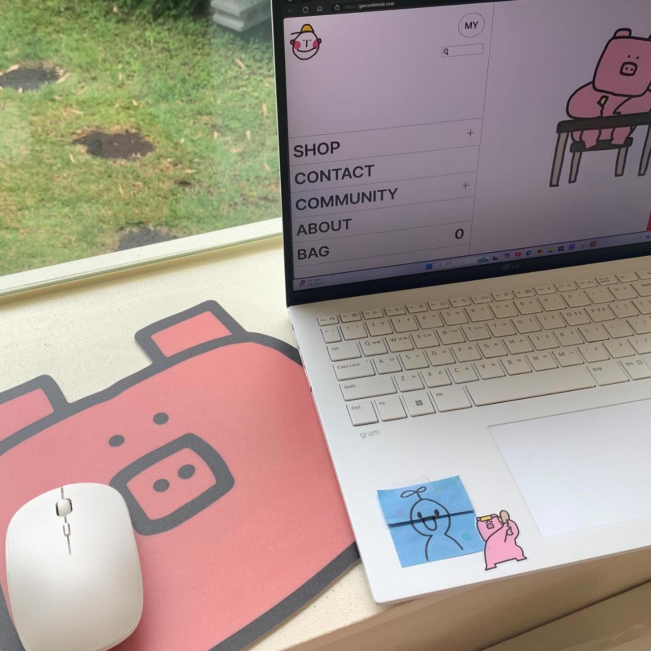 ⁺◟ 歡迎成為小Light打 ⁺◟♡² 方臉CASSONG豬豬 滑鼠墊