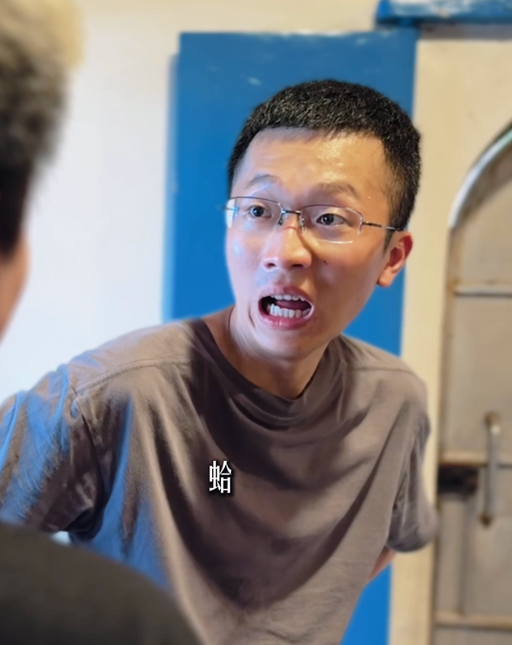 薛海 Youtube 開啟小鈴鐺