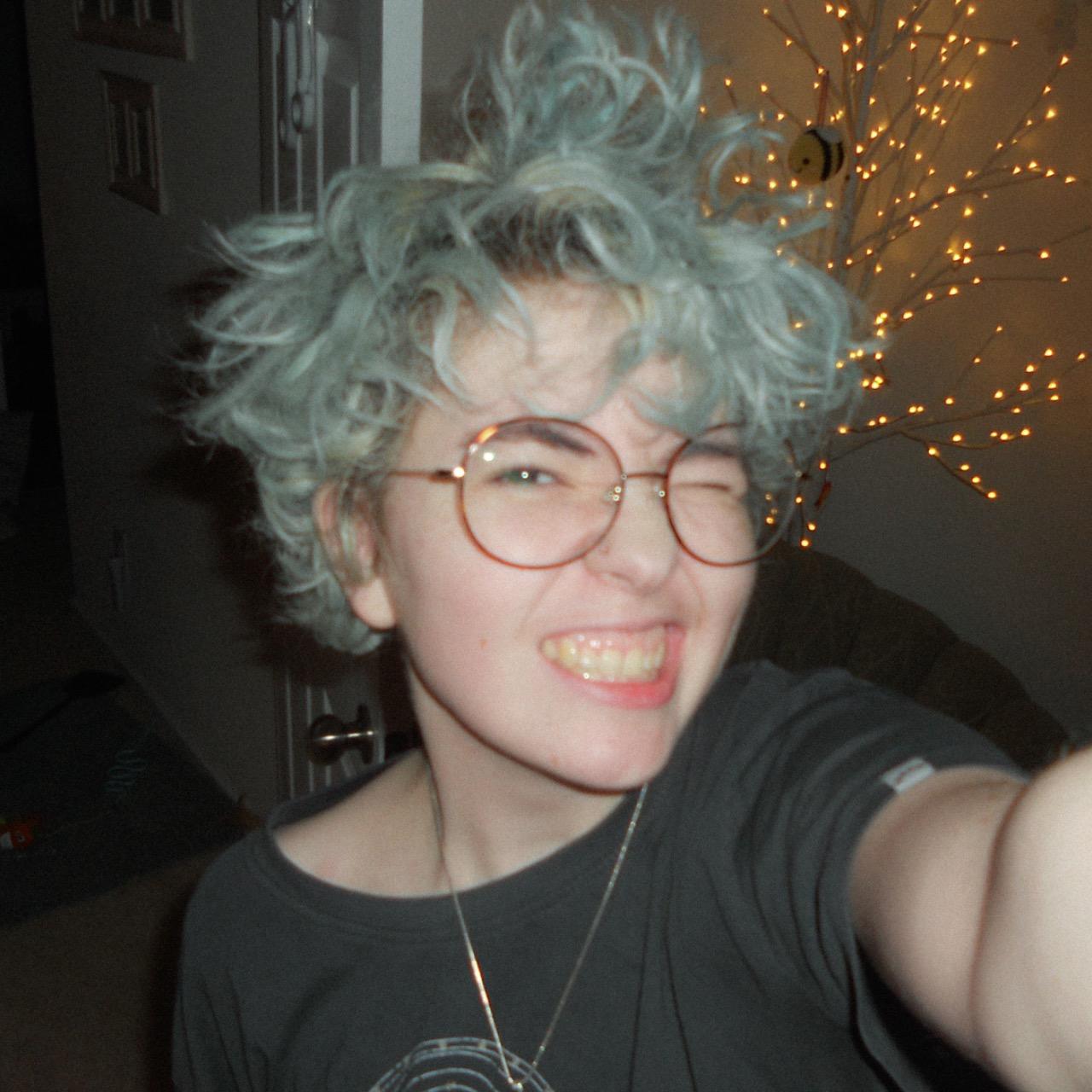 kimiko 🌈 (they/them)