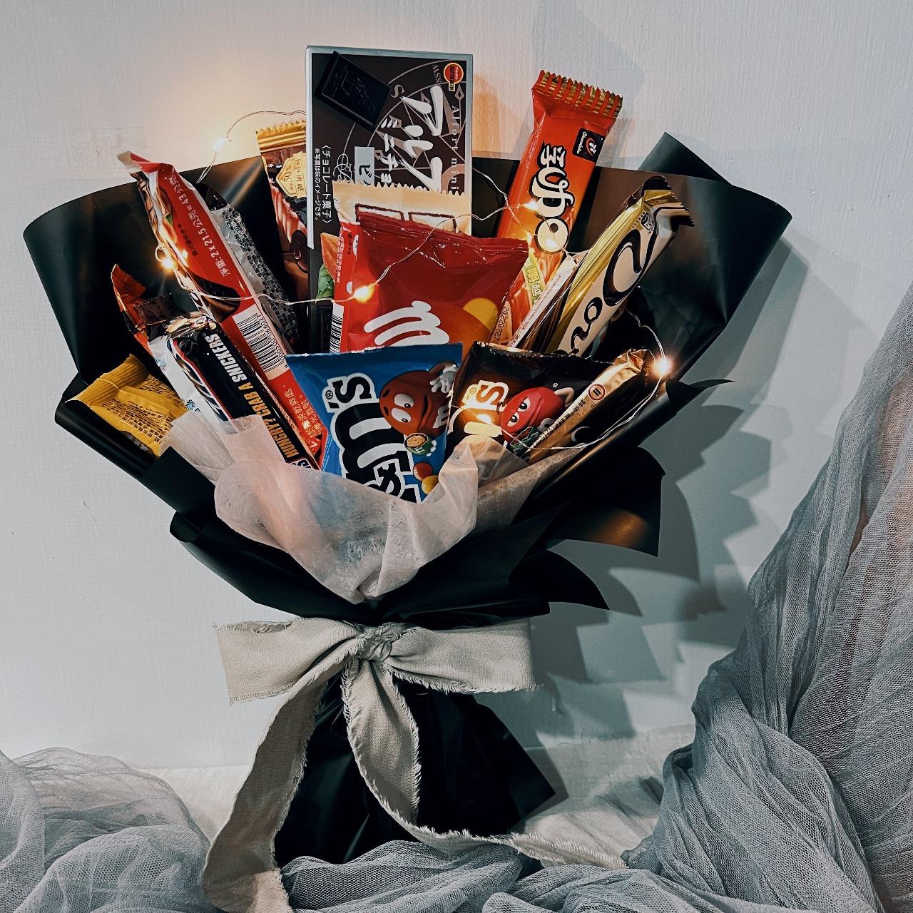 Rachel 不只有花 巧克力花束、情人節花束、生日花束、畢業花束