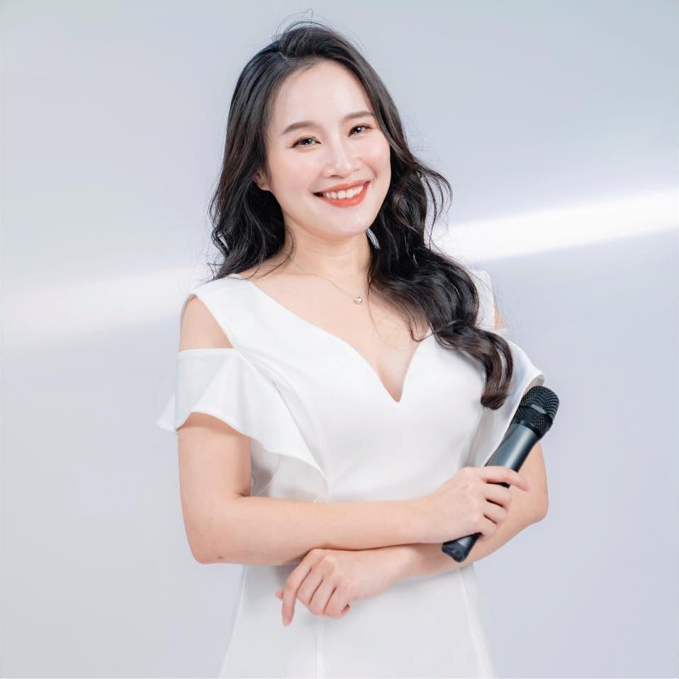 Monmo萌墨攝影工作室 主持人Sunny-活動主持/婚禮主持