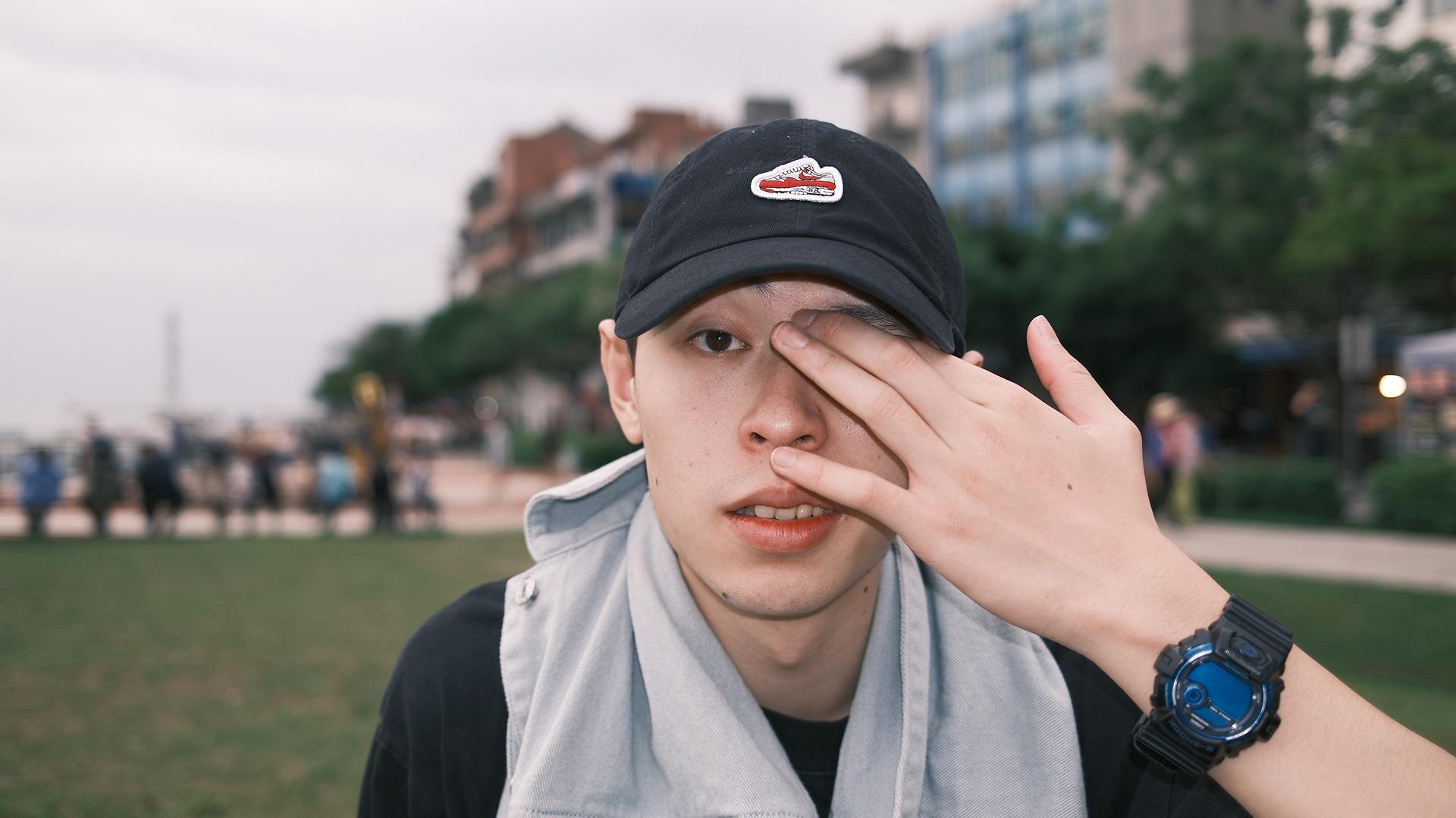 我是阿豪卡，支持我前往朝聖之路!!