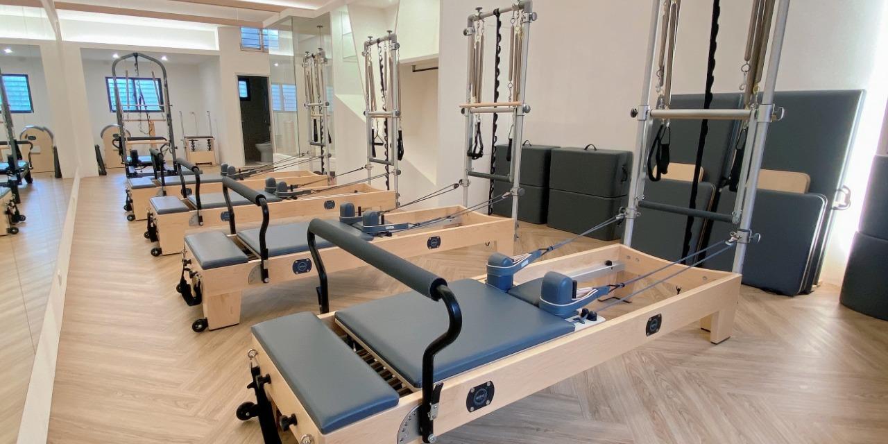 müvon Pilates 沐普拉提 新北市板橋區文化路二段247號3樓 🚝捷運 「江子翠站」2號出口，直行至胖老爹旁的樓梯上樓