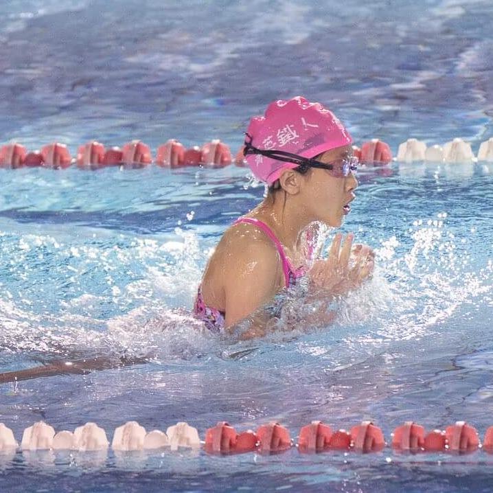 陳毅 基隆游泳班進階推薦_中小聯運班_專業教練指導兒童四式泳姿調整