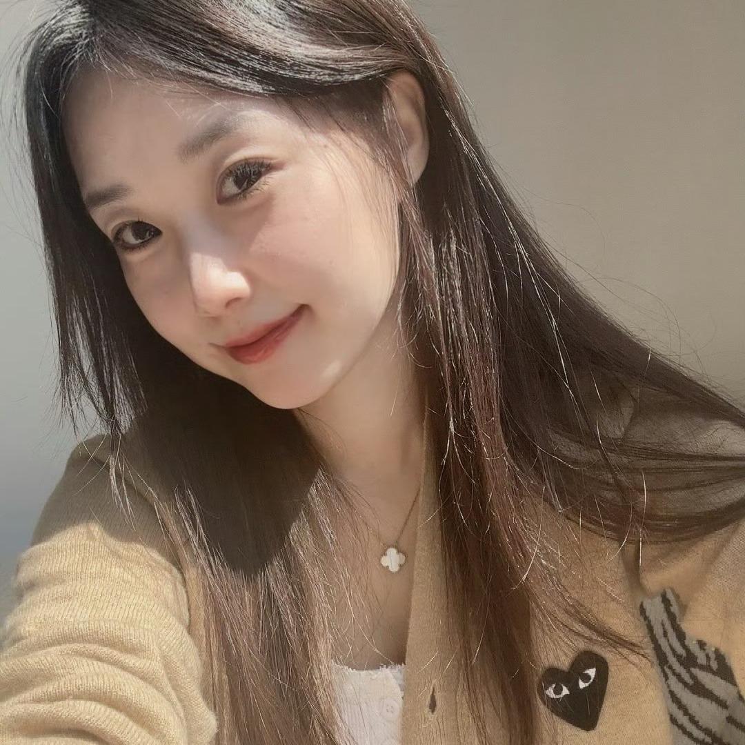 小穎瀨+285kt 如果你喜歡我的話 記得讓我知道你來過～