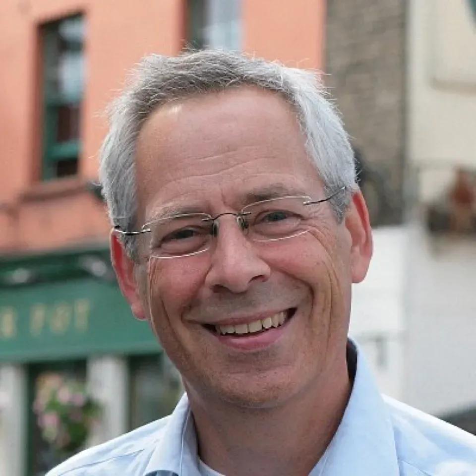 超越遊戲 Beyond Playmaking Rethinking Childhood by Tim Gill