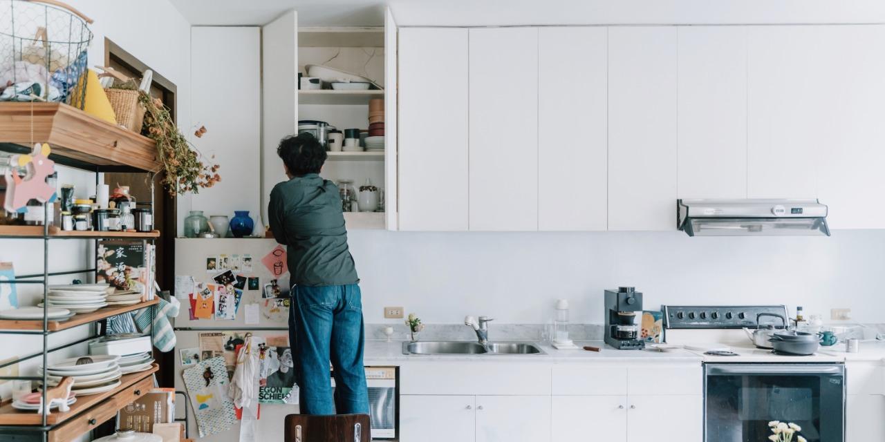 DingDong│叮咚 我是藉由他人的眼光去看待生活