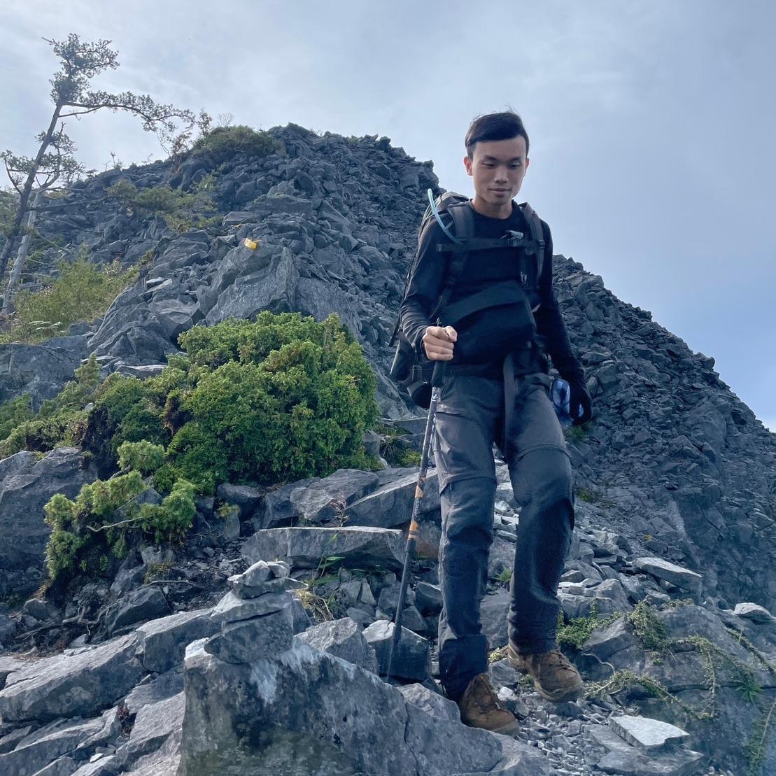 走啊來爬山 副團長 雨景