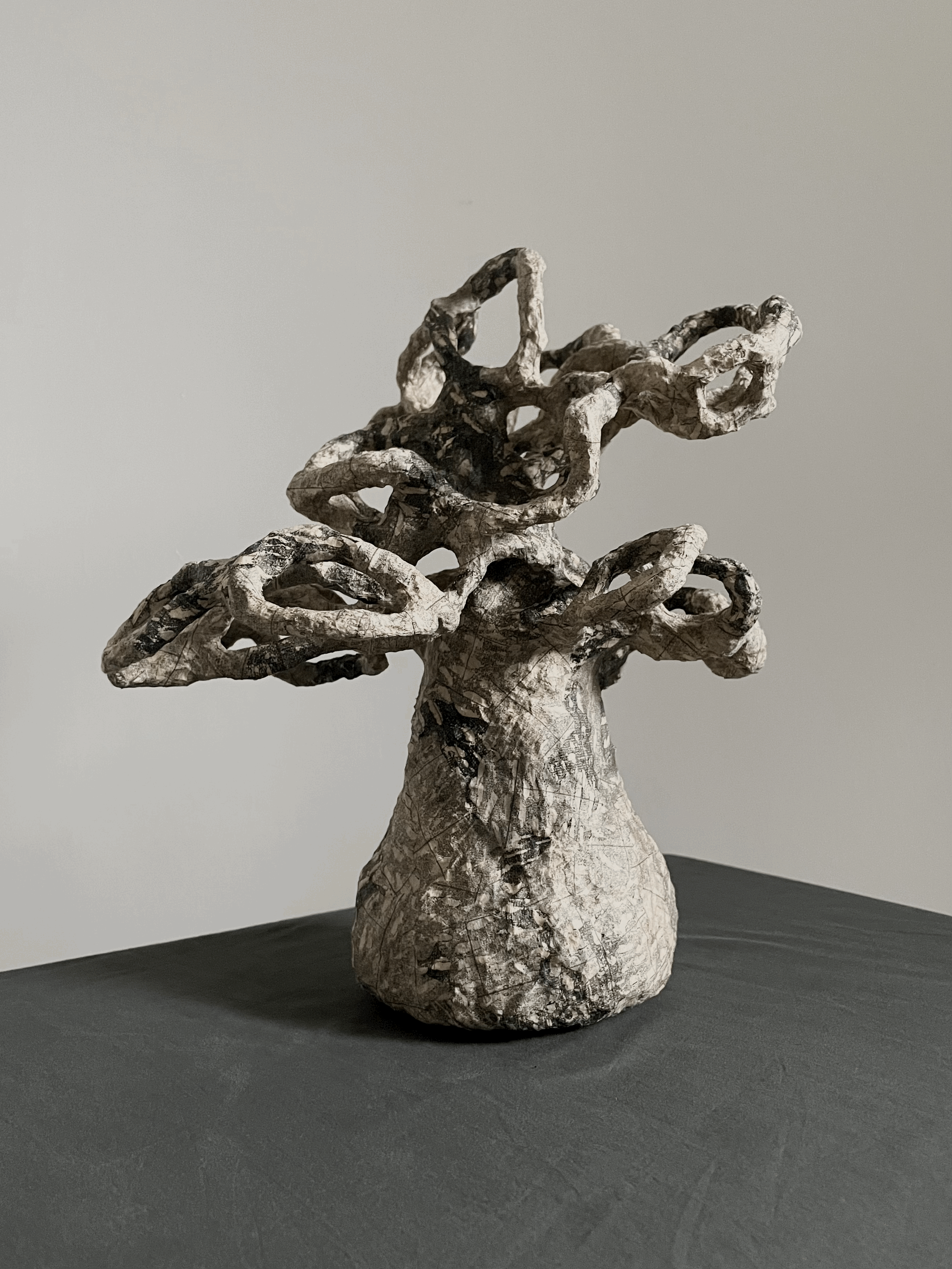 林希羽 LIN HSI YU lin-hsi-yu-林希羽-exhibition-paper-sculpture-art-artist-藝術家-紙雕塑-版畫-雕塑-風景