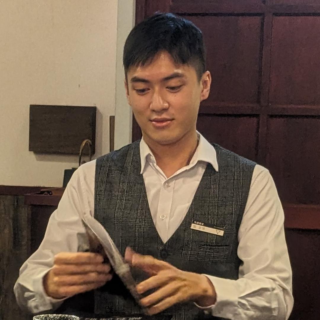 劇場演員黃奕豪