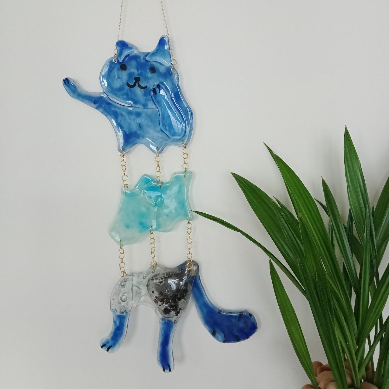 W.W.sthya #navolaslove #catglass #stainedglass #lovecats #娜波菈絲 #貓貓 #玻璃工藝 #掛飾 #家飾品