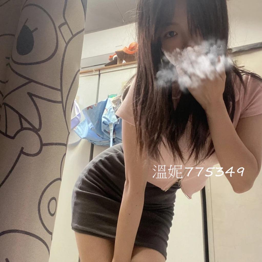 溫妮--南部歡樂外送茶服務 林希 162cm/C奶/46kg/21歲