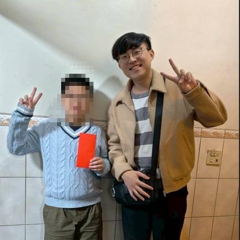 阿虎老師：努力賺奶粉錢的新手爸爸