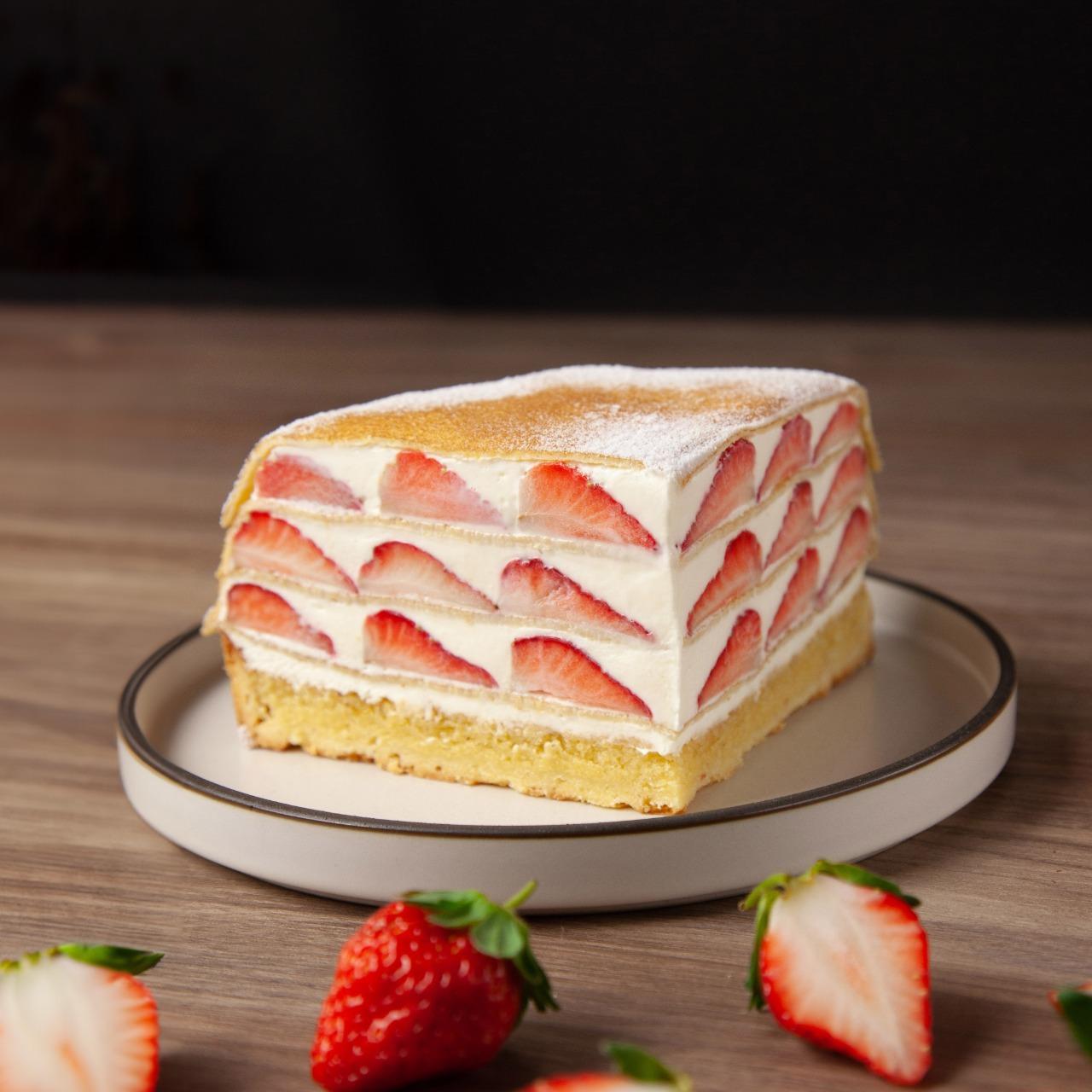 深夜裡的法國手工甜點 乳酪三重奏水果可麗塔