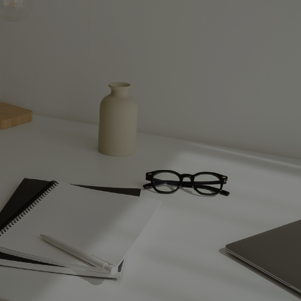 喜真老師｜氣場調頻與命相諮詢 帶你看見為何總是重複相似的課題， 讓你從根源理解