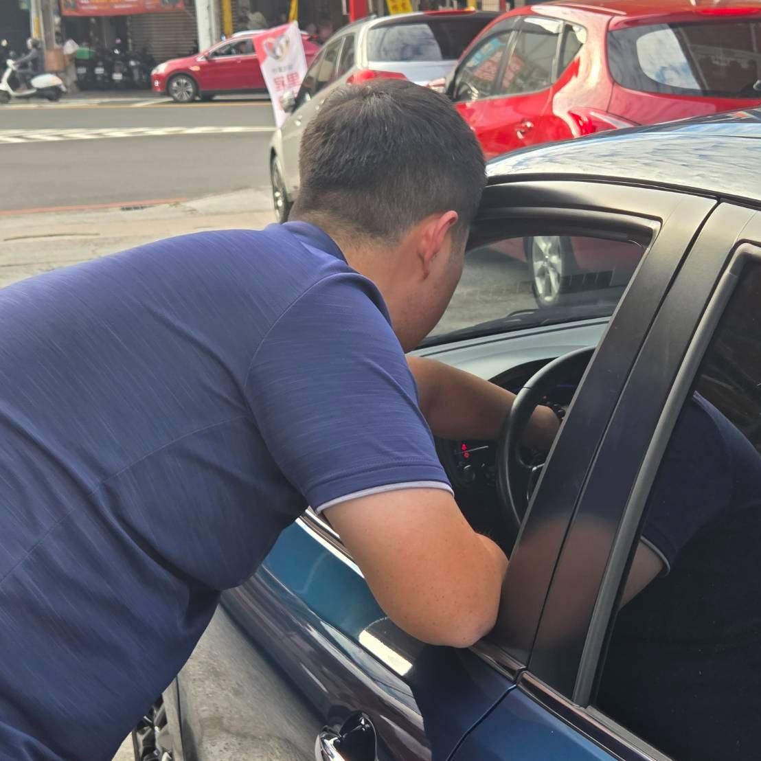 立偉中古車【全場認證 里程保證】