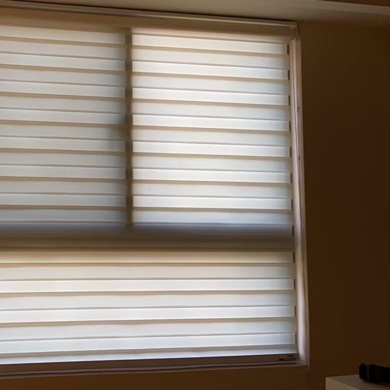 緯祥裝潢行_窗簾  / 塑膠地板