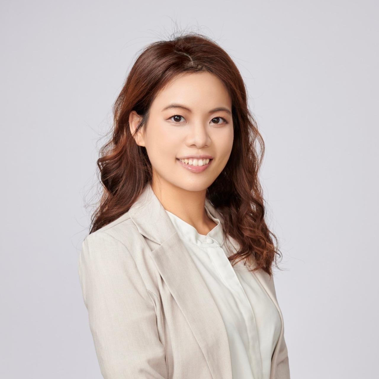 職涯行動家 職涯諮詢師 Rhia